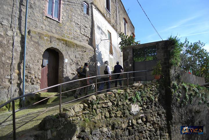 in via santaniello vecchio.JPG